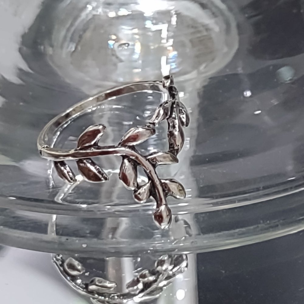 Silver Leaf Ring - image 4